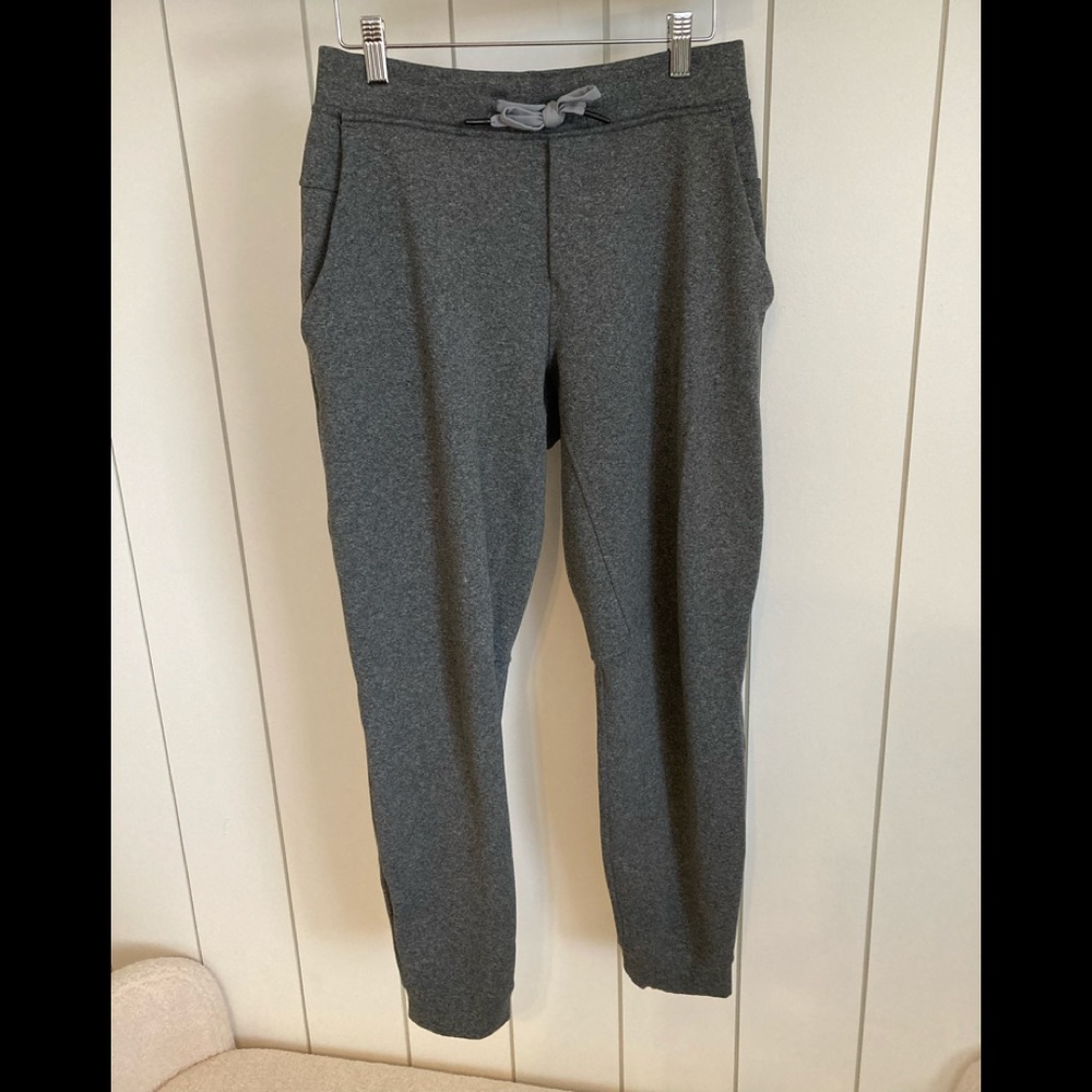 Lululemon Joggers size small